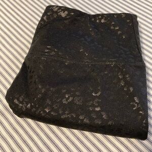 SO - Black Shimmery Leopard Print Leggings - Size XL